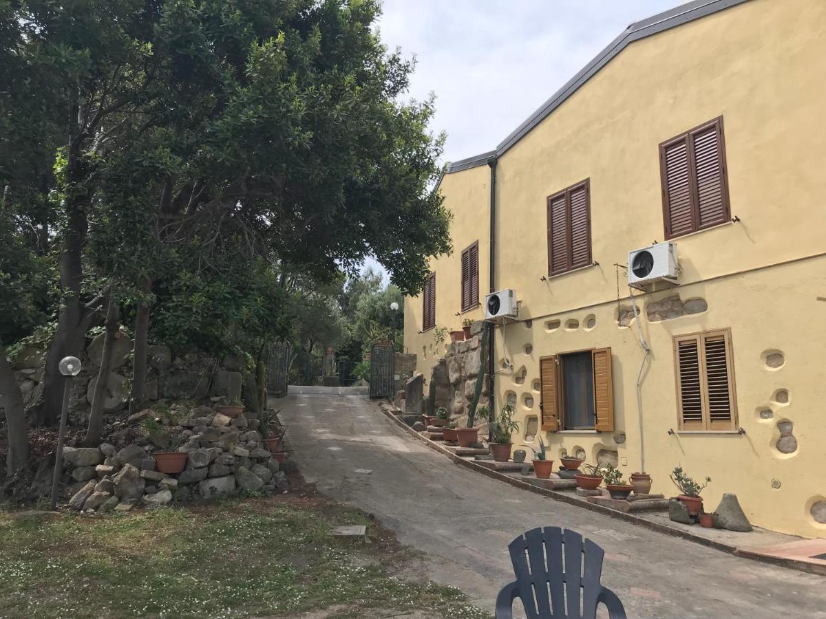 A Casa Di Peppino Villa Greco Tindari Exterior foto