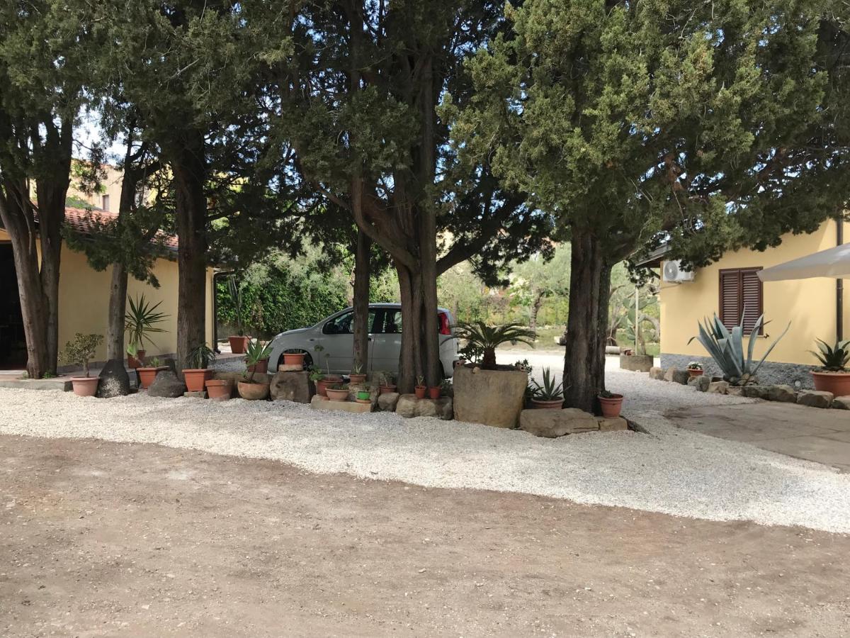 A Casa Di Peppino Villa Greco Tindari Exterior foto