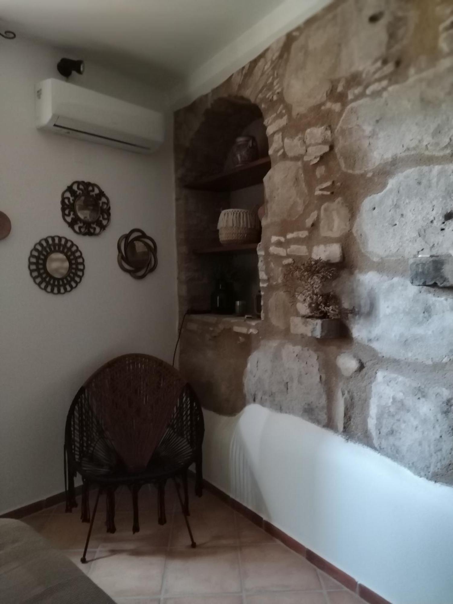 A Casa Di Peppino Villa Greco Tindari Exterior foto